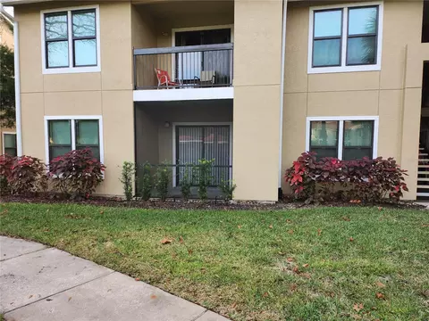 4013 Crockers Lake Blvd #18, Sarasota, FL 34238