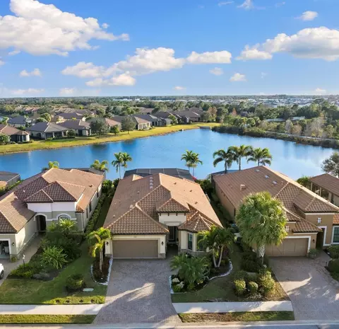 12748 Fontana Loop, Bradenton, FL 34211