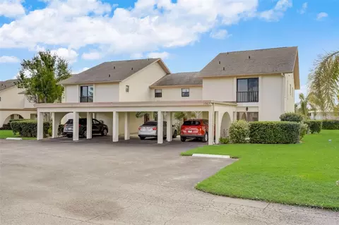 1767 Lake Pl #1767B, Venice, FL 34293