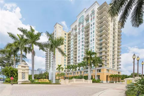 800 N Tamiami Trl #602, Sarasota, FL 34236