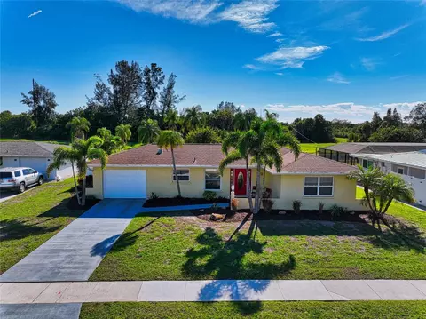 2728 Post Rd, Sarasota, FL 34231