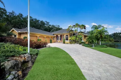2578 Dick Wilson Dr, Sarasota, FL 34240