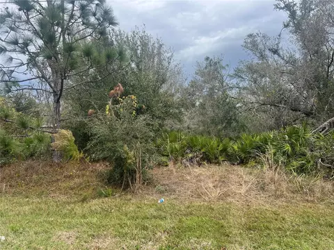 1048 Melville Rd, Punta Gorda, FL 33983