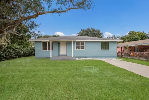 2307 9th Ave E, Bradenton, FL 34208