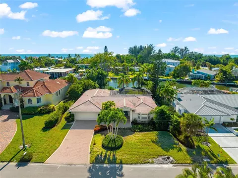 5941 Emerald Harbor Dr, Longboat Key, FL 34228