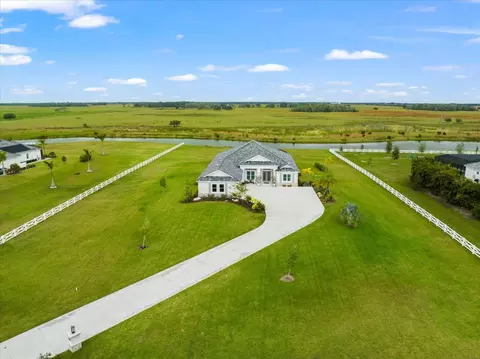 3535 Recurve Cir, Sarasota, FL 34240