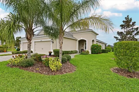 2035 Crystal Lake Trl, Bradenton, FL 34211