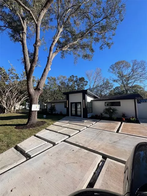 2620 Grafton St, Sarasota, FL 34231