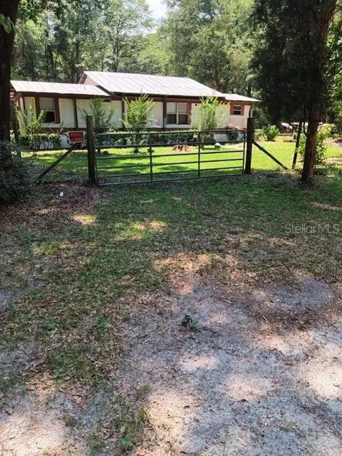 727 NE Willow Bend Rd, Lee, FL 32059