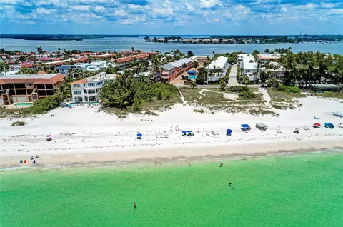 1603 Gulf Dr N #3, Bradenton Beach, FL 34217