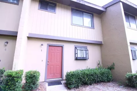 2300 SW 43rd St #I3, Gainesville, FL 32607