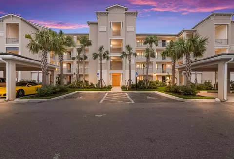 17810 Gawthrop Dr #107, Bradenton, FL 34211