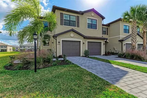 15176 Sunny Day Dr, Lakewood Ranch, FL 34211