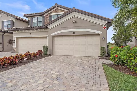 18103 Gawthrop Dr #104, Lakewood Ranch, FL 34211
