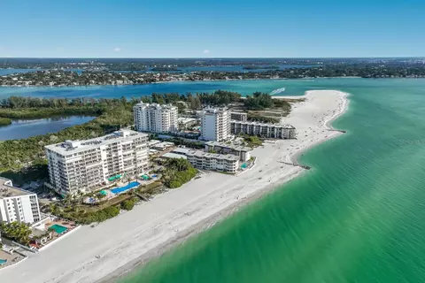 1800 Benjamin Franklin Dr #B606, Sarasota, FL 34236