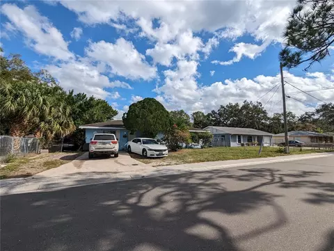 715 26th St E, Bradenton, FL 34208