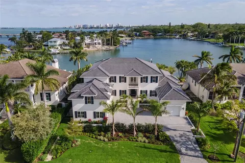 1479 Tangier Way, Sarasota, FL 34239
