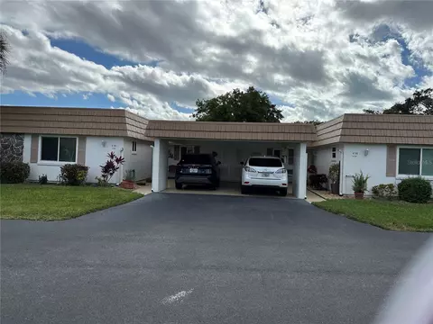 2734 Riverbluff Pl #V58, Sarasota, FL 34231