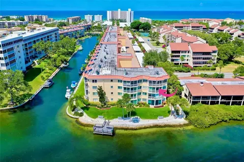 1350 N Portofino Dr #301, Sarasota, FL 34242