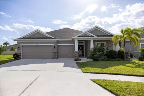 5075 Ivory Stone Dr, Wimauma, FL 33598