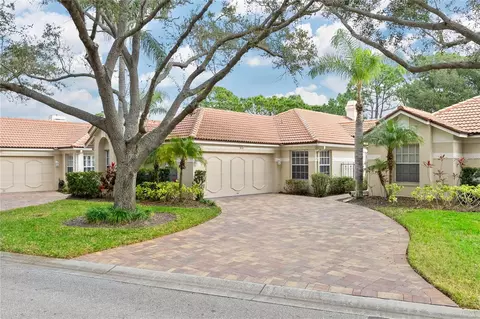 4026 Lyndhurst Ct, Sarasota, FL 34235