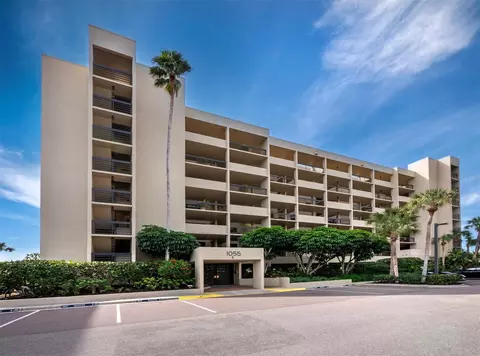1055 Gulf Of Mexico Dr #502, Longboat Key, FL 34228