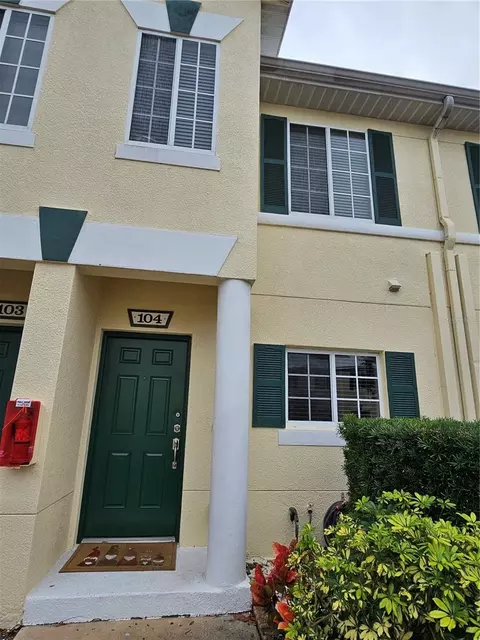233 Cape Harbour Loop #104, Bradenton, FL 34212