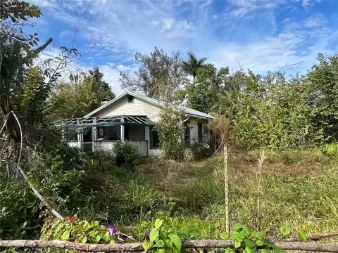 1010 Ruth Ave, Punta Gorda, FL 33950