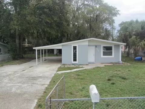 909 27th Street Ct E, Bradenton, FL 34208
