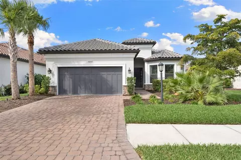 10337 Morning Mist Ln, Sarasota, FL 34241