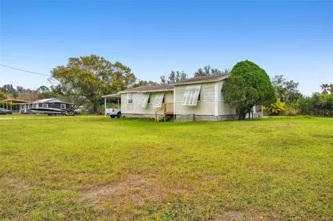 905 77th St E, Palmetto, FL 34221