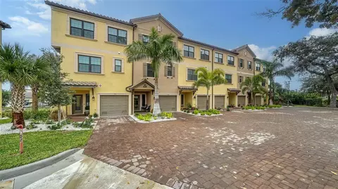 1916 Monte Carlo Dr, Sarasota, FL 34231