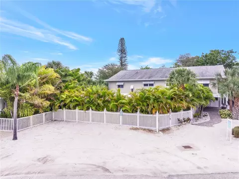 5319 Calle De La Siesta, Sarasota, FL 34242