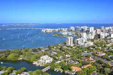 707 S Gulfstream Ave #703, Sarasota, FL 34236