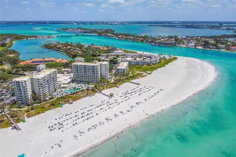 230 Sands Point Rd #3503, Longboat Key, FL 34228