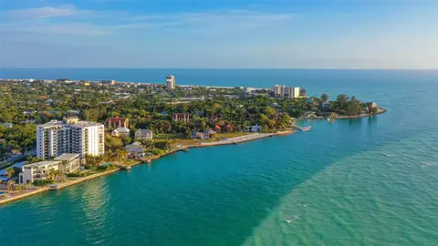 4822 Ocean Blvd #10F, Sarasota, FL 34242