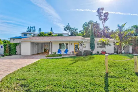 1658 Blakemore Ln, Sarasota, FL 34231