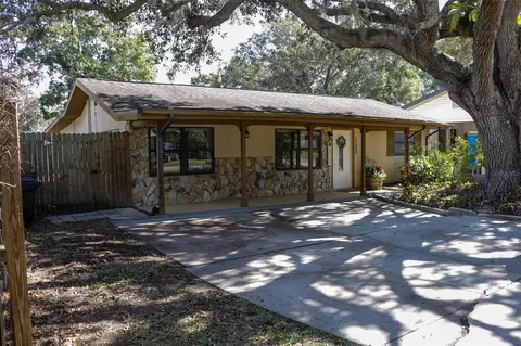 1133 36th St W, Bradenton, FL 34205