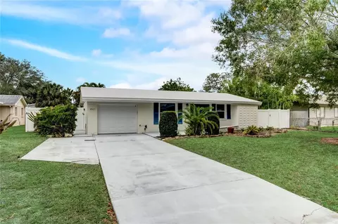 4507 60th St W, Bradenton, FL 34210