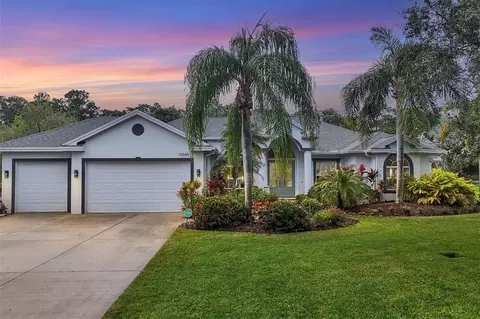 10045 Cherry Hills Avenue Cir, Bradenton, FL 34202