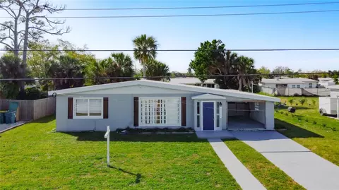 21323 Gladis Ave, Port Charlotte, FL 33952