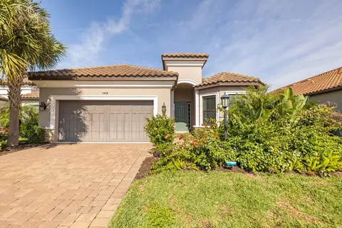 5408 Bartolomeo St, Sarasota, FL 34238