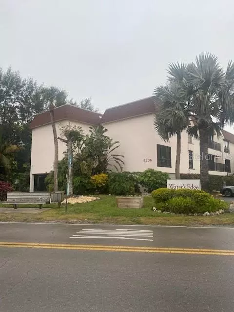 5806 Gulf Dr #203, Holmes Beach, FL 34217