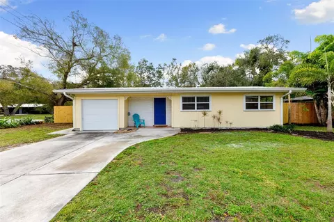 3194 Hatton St, Sarasota, FL 34237