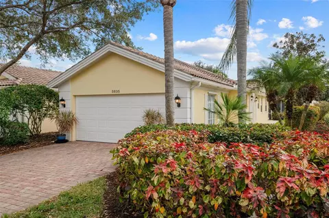 5835 Helicon Pl, Sarasota, FL 34238