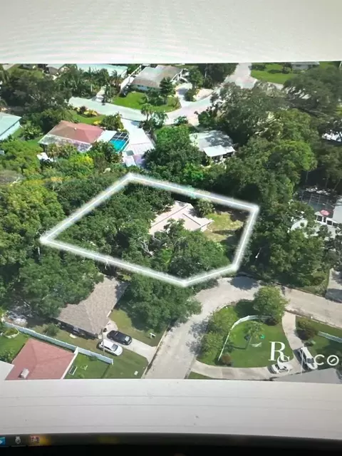 2290 Clematis St, Sarasota, FL 34239