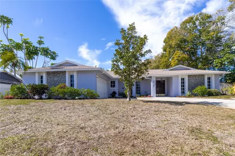 2112 42nd St W, Bradenton, FL 34205