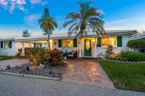 820 Spanish Dr S, Longboat Key, FL 34228