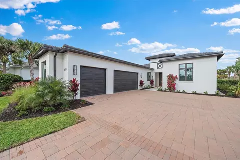 3739 Caledonia Ln, Sarasota, FL 34240