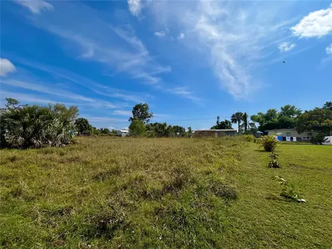 21535 Mallory Ave, Port Charlotte, FL 33952
